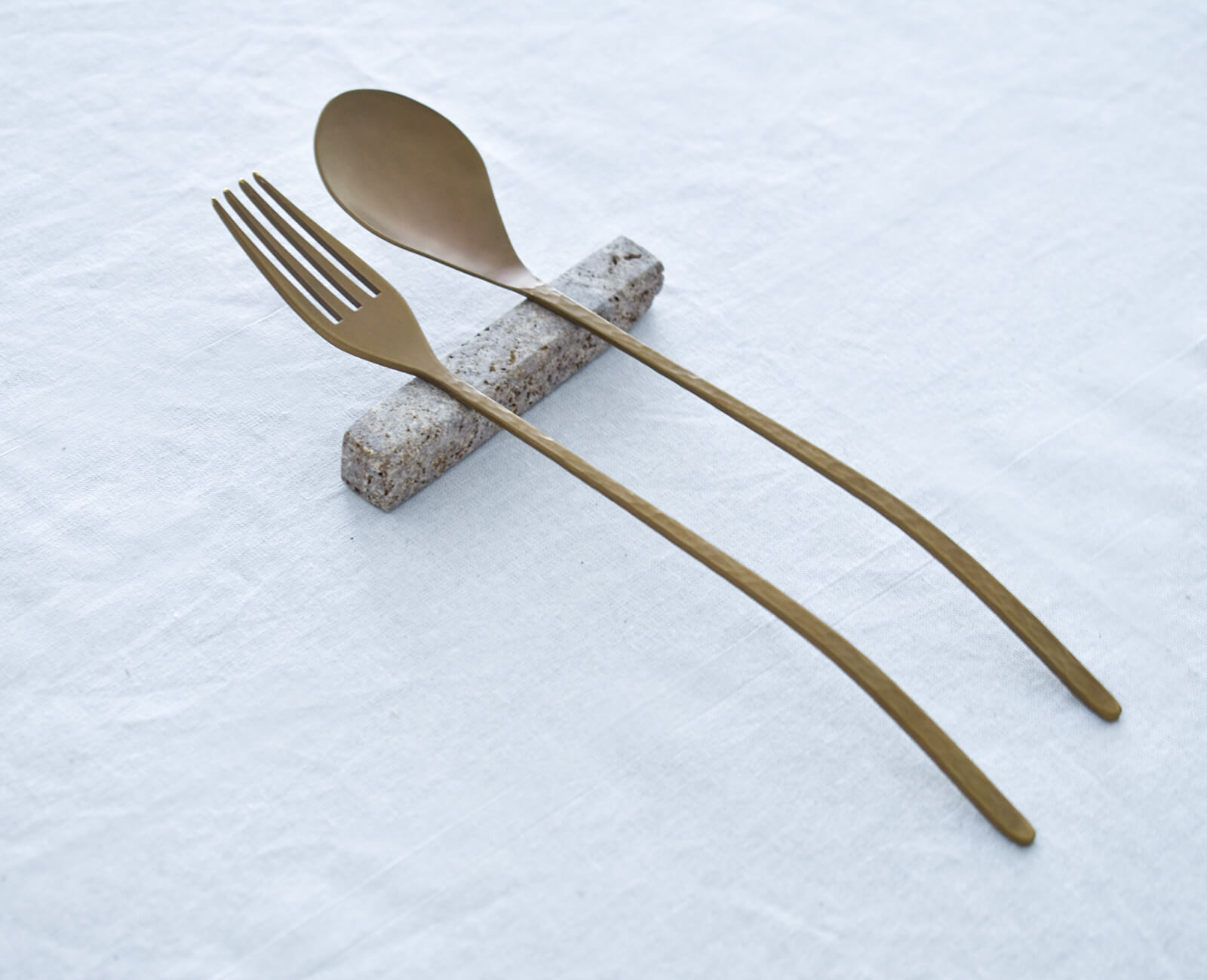 TRAVERTINE CUTLERY HOLDER｜CATAWARA（カタワラ）
