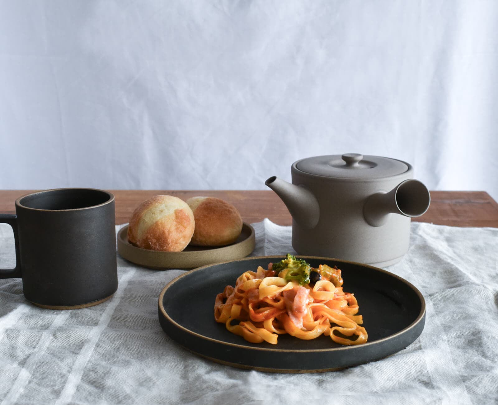 HASAMI PORCELAIN PLATE / ハサミポーセリン｜CATAWARA（カタワラ）