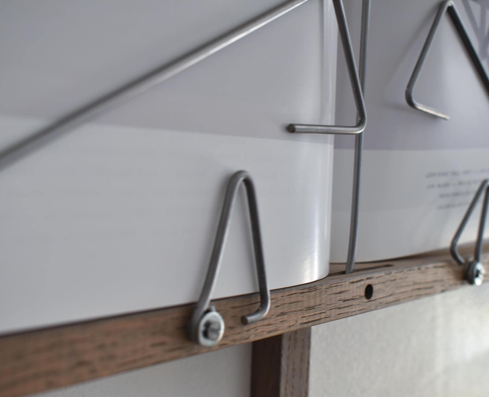 book on the wall / chikuni｜ CATAWARA（カタワラ）