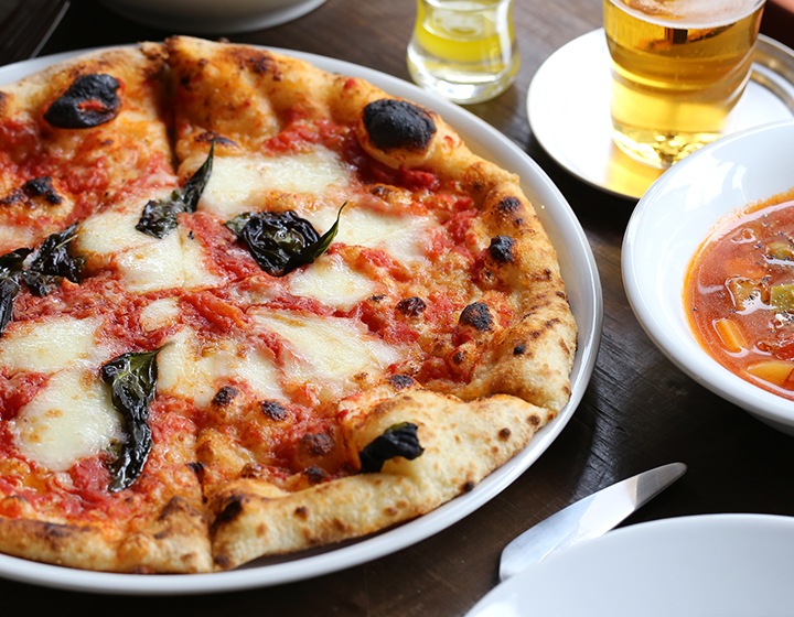 サタルニア ナポリピザプレート 28cm Saturnia Napoli | メーカー別,さ