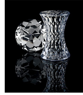 Kartell】 ストーン（STONE）｜独特なカット｜シンプル｜高級感