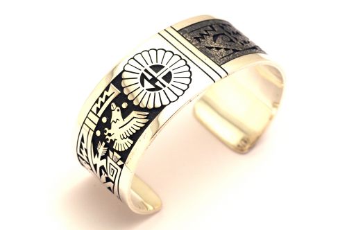 ホピバングル ゲイリー&エルシー・ヨヨキー作 《 サンフェイス