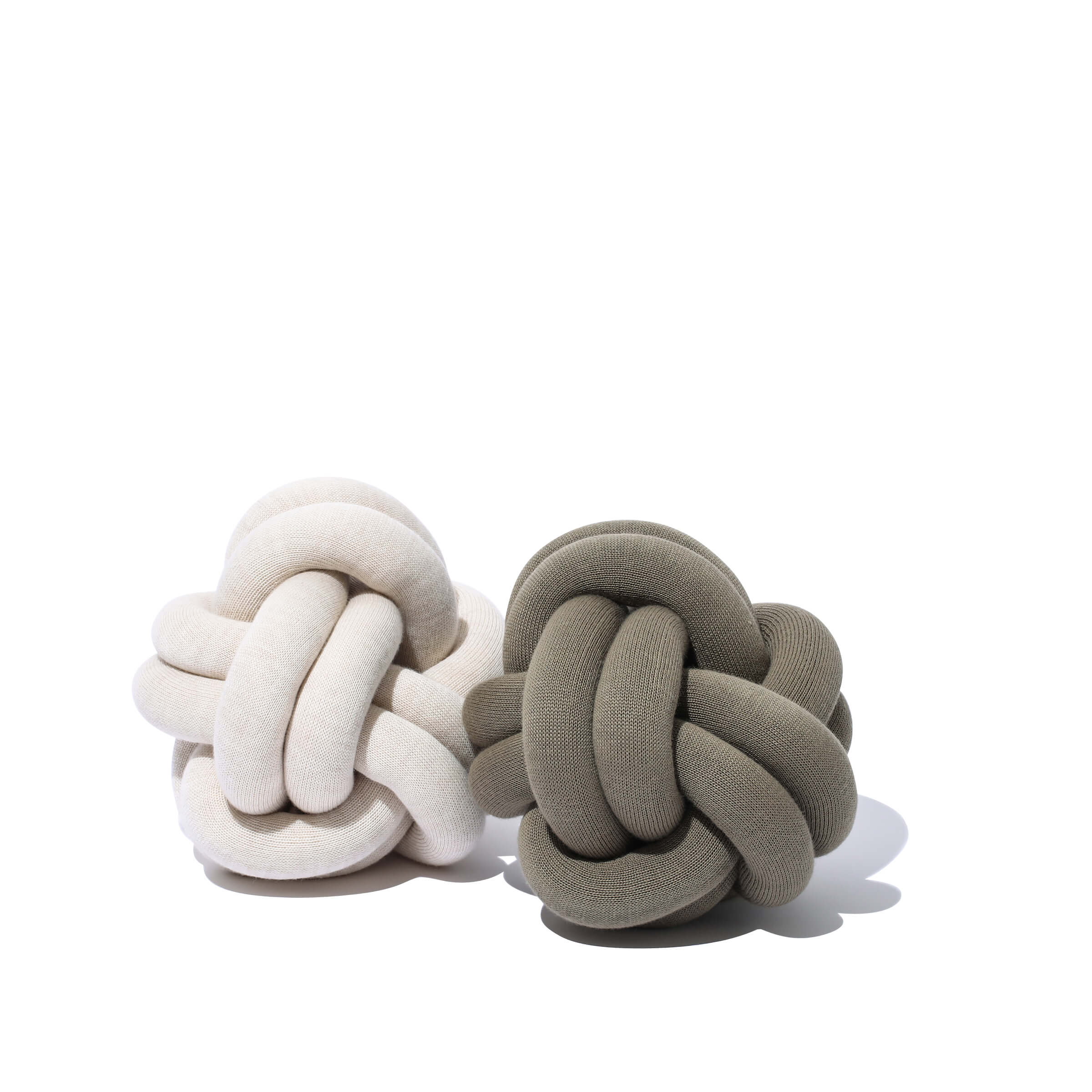 デザインハウス・ストックホルムのノットクッション | 物欲NONストップ