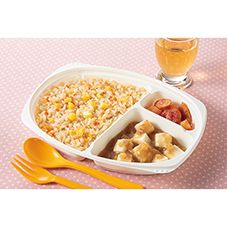 CO・OP 5種の野菜を使ったお子さまプレート チャーハン風ごはん