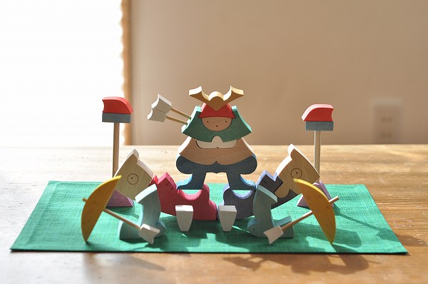 在庫あり】五月人形 遊プラン・小黒三郎 楕円鯉武者 木のおもちゃHANA