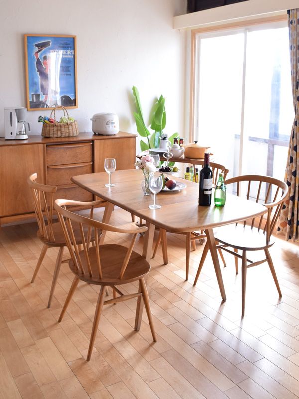 アーコールのエックスバックチェア（カスタード色・ハの字X脚・丸型座