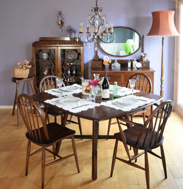 ほっこりとした雰囲気が漂うアンティーク風の座繰りが入ったハイ