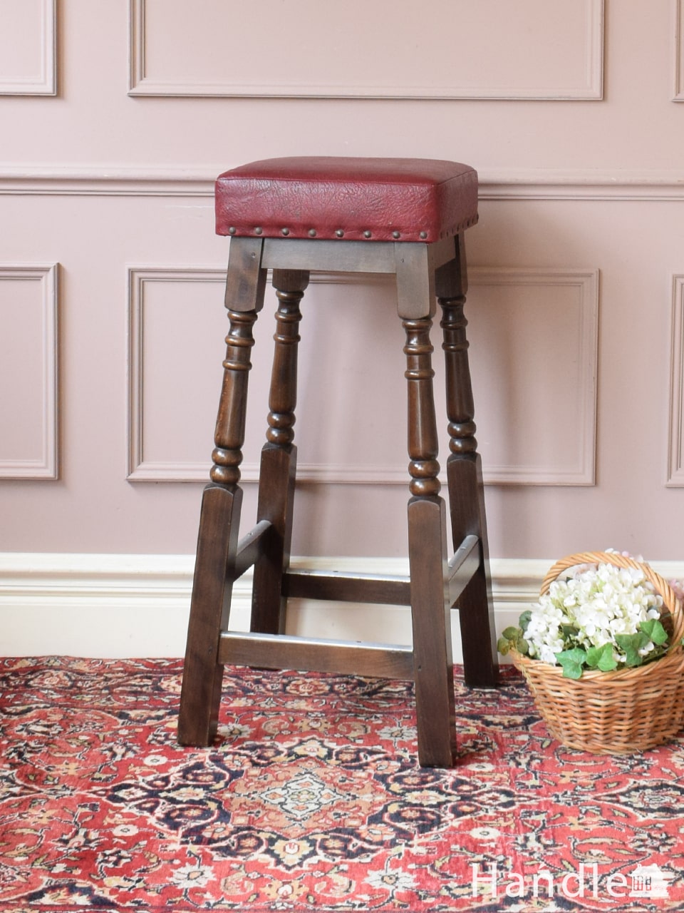 英国のアンティークチェア、猫脚が優雅な高級感溢れるフットベンチ