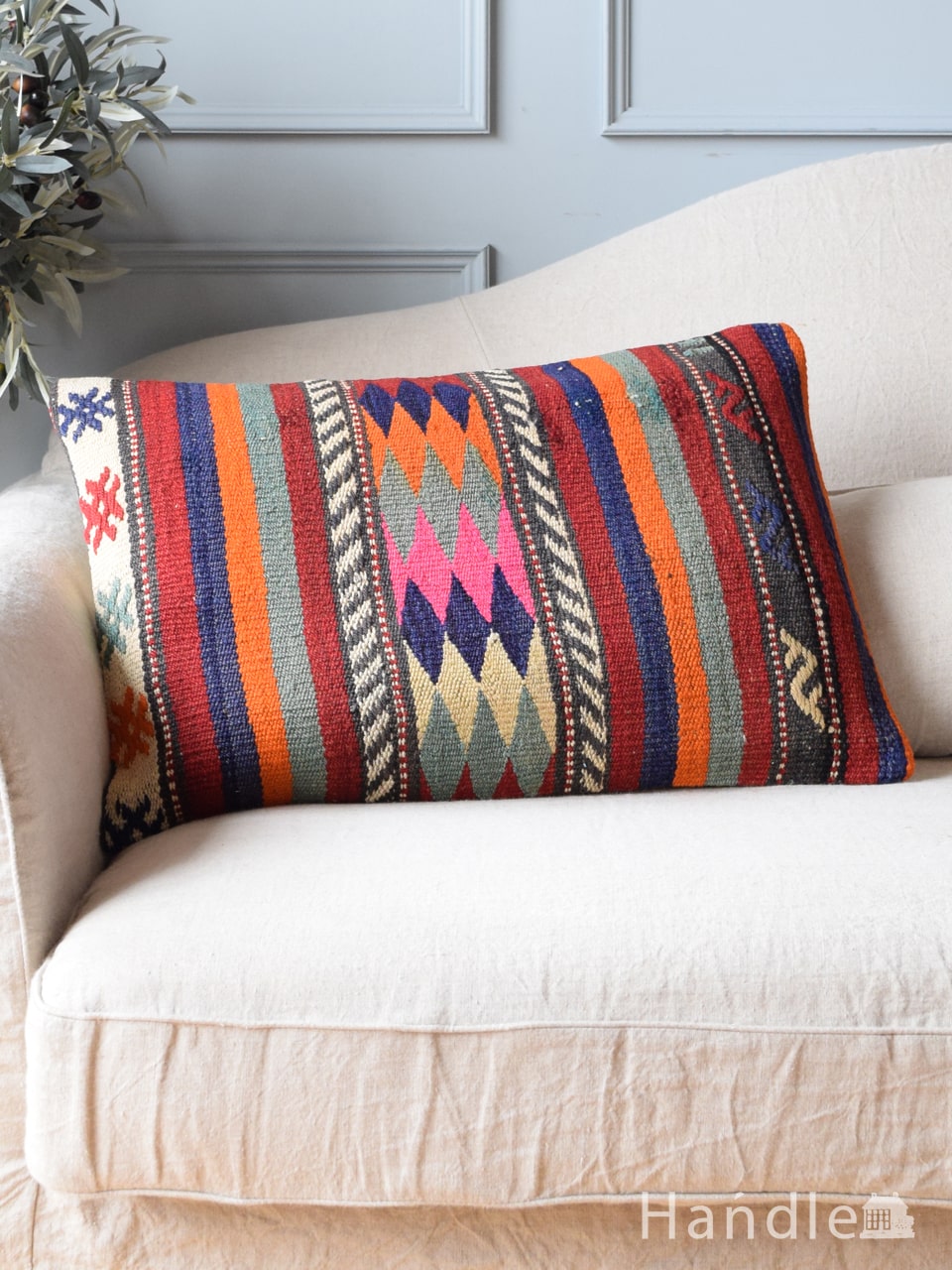 プトラック（Pitrak）モチーフのおしゃれなクッションカバー60✕40(m