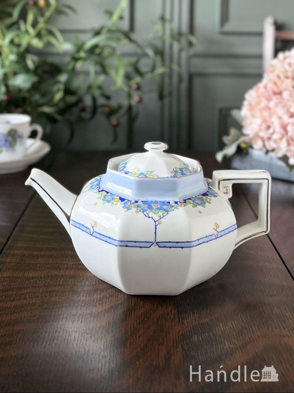 オールドノリタケの美しい陶磁器、手描きのお花が美しいアンティーク