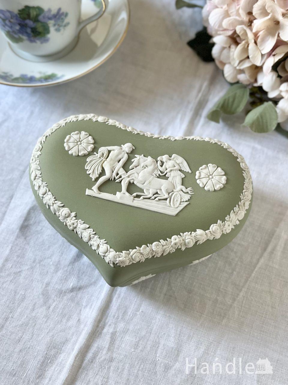 ウェッジウッドのハサウェイローズ、アンティークのトリンケットBOX