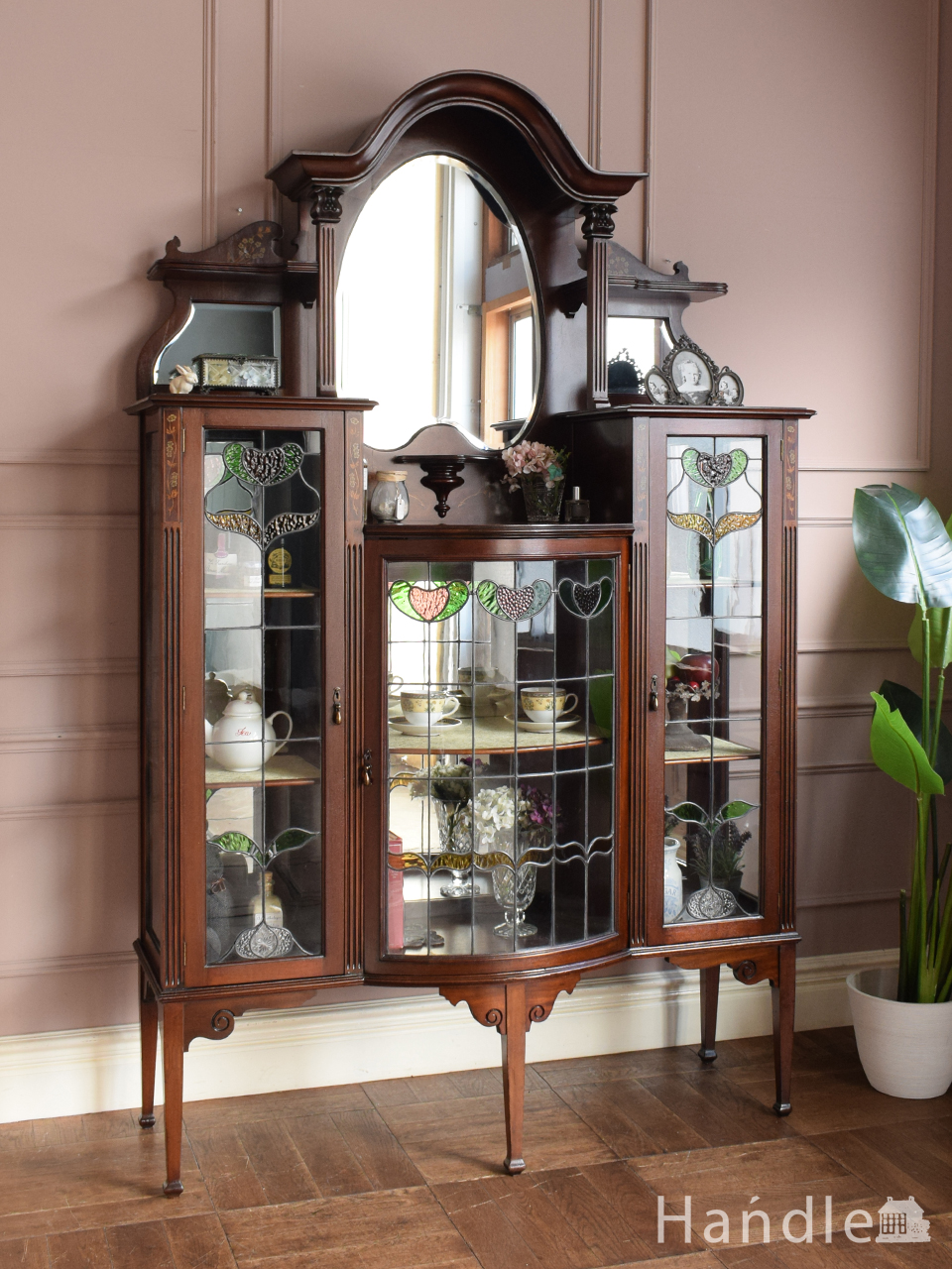 アンティークの英国インテリア、美しい脚のマホガニー材ガラス