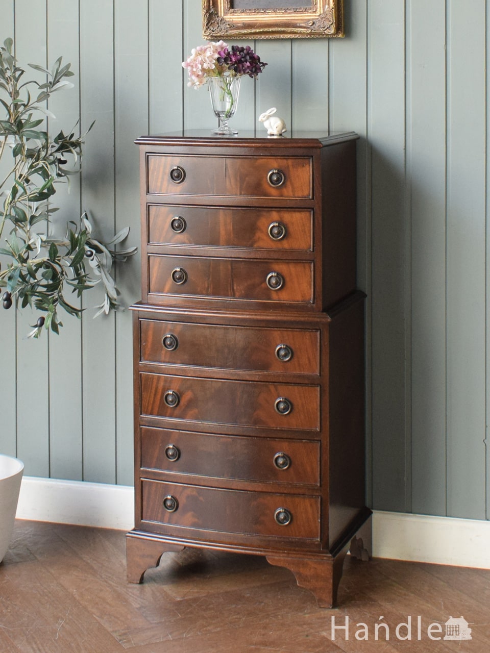 英国アンティークのドロワーチェスト、イギリスで見つけた優雅な整理