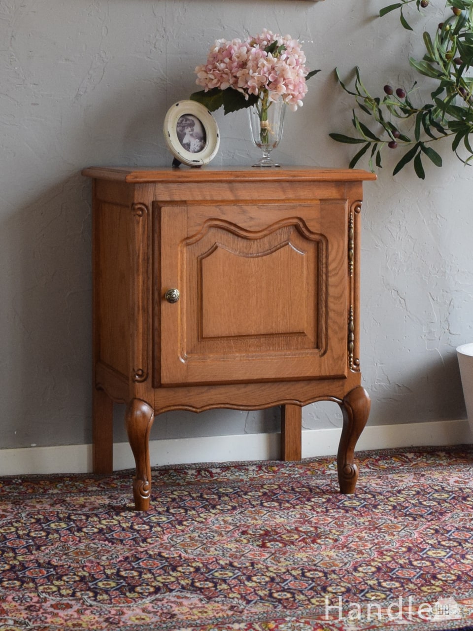 フランスのアンティーク家具、大理石天板のナイトテーブル（サイド