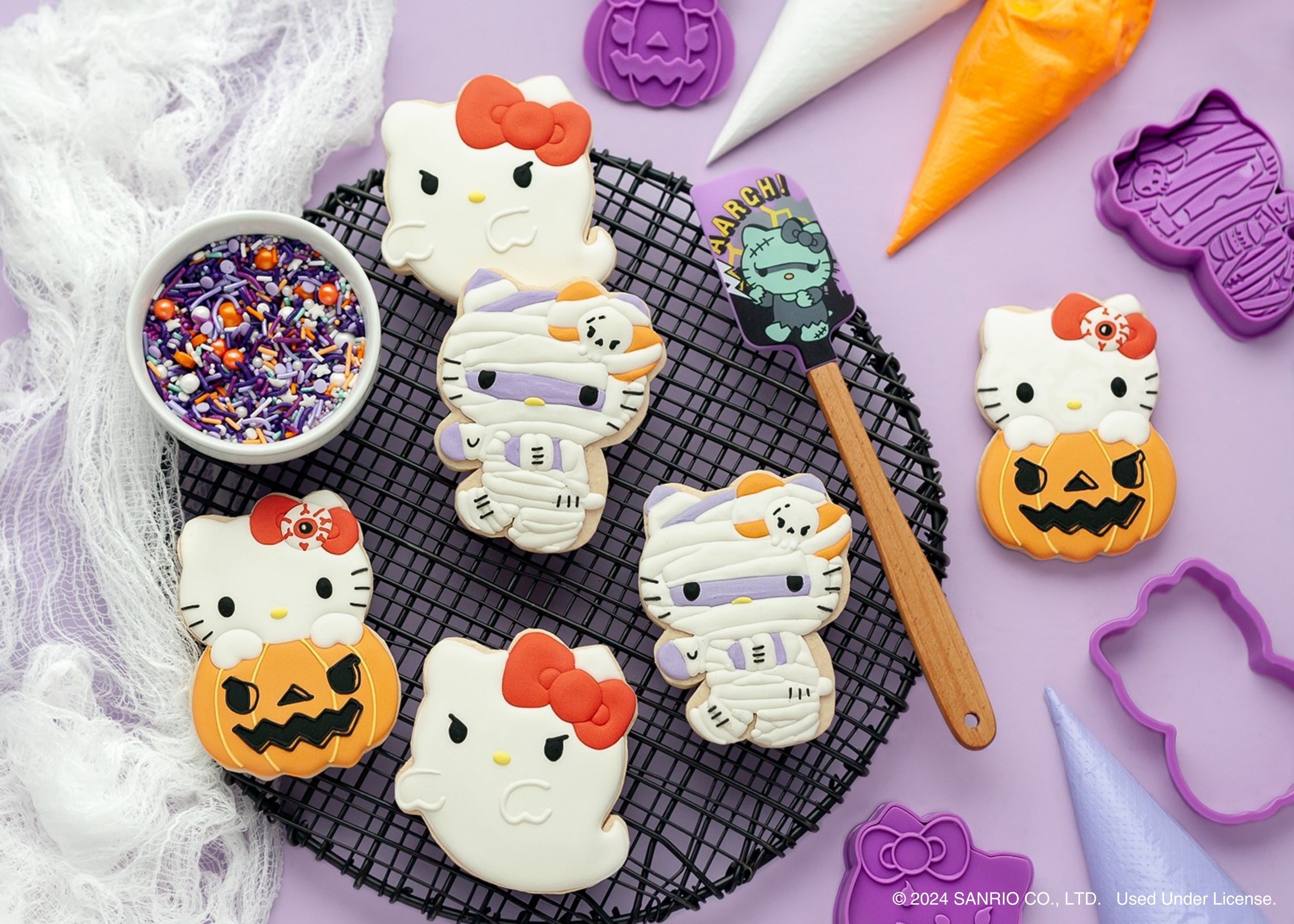 Hello Kitty® Halloween Cookie Stamps - Set of 3 – Handstand Kitchen