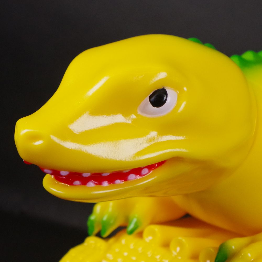 12月19日(木)より受注受付開始】【ELECTRIC TOYS】ウルトラ怪獣 リ