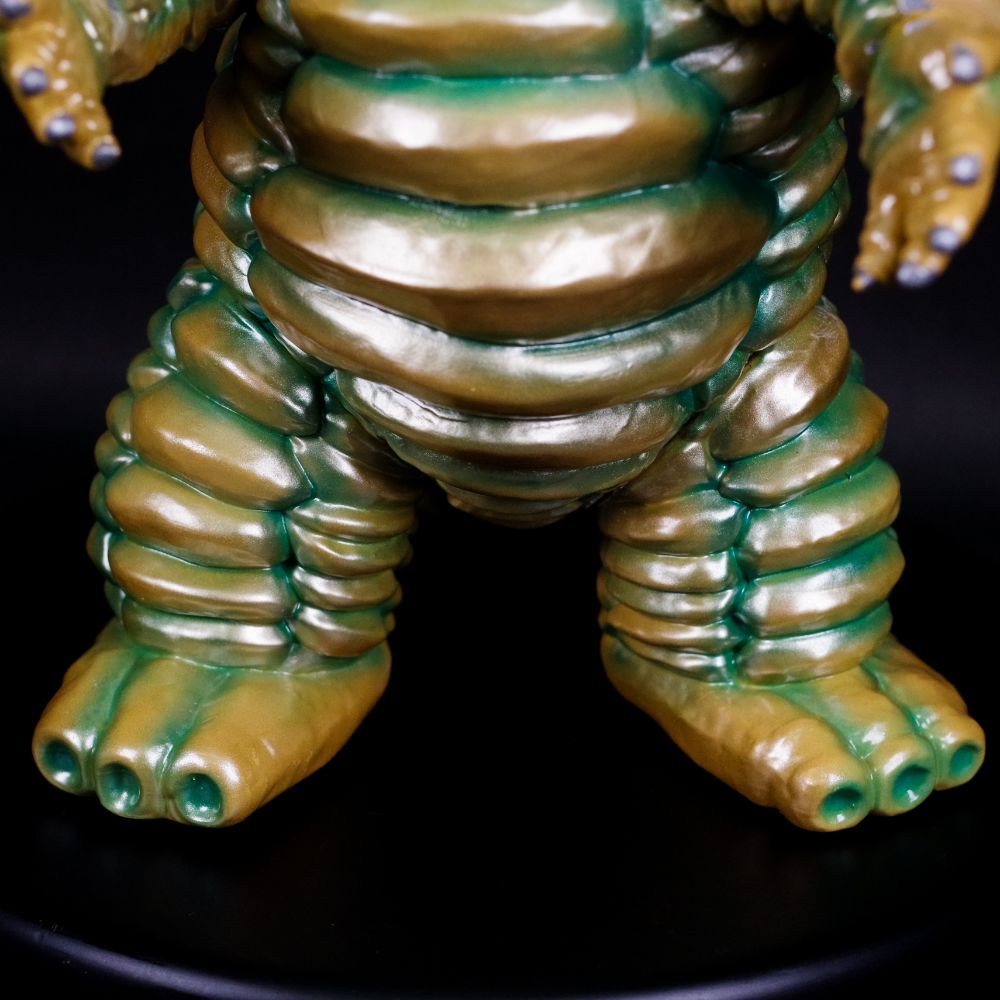 10月4日(水)18時より抽選開始】【STRANGE GALLERY】レッドキングが登場