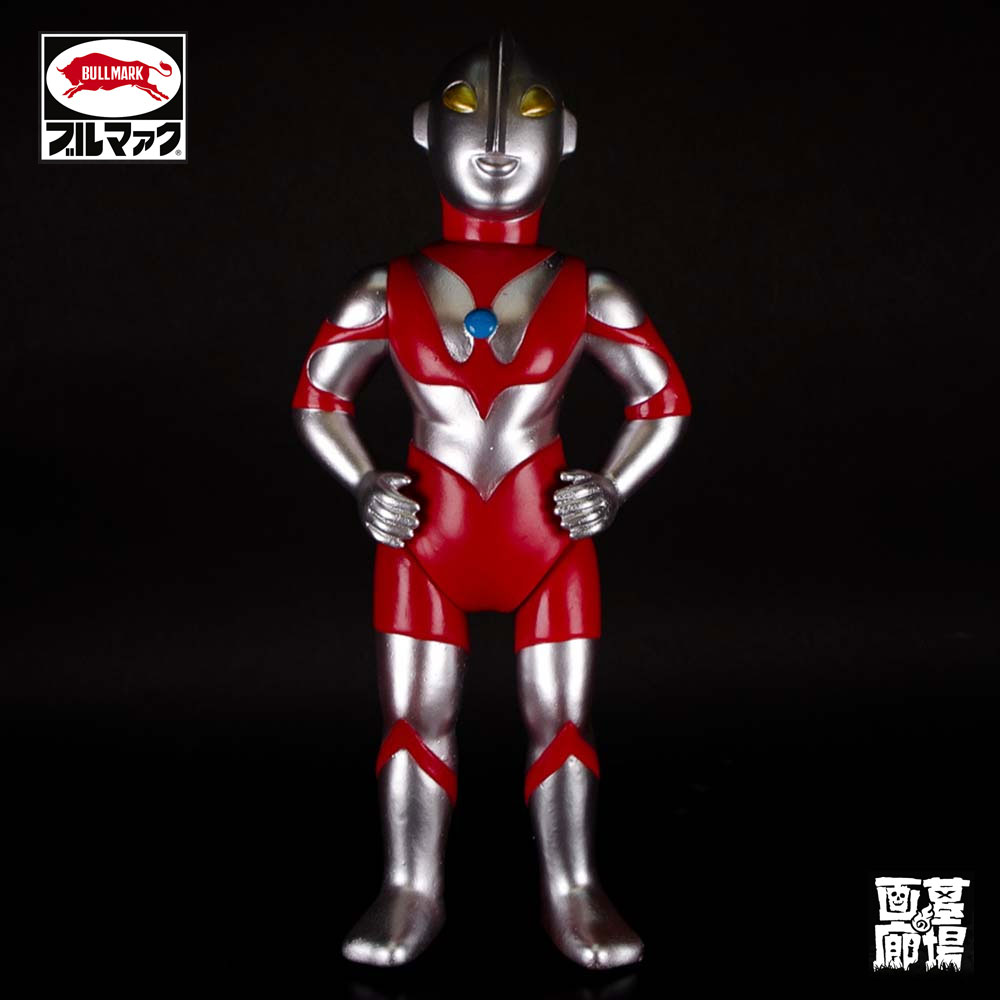 2月18日(土)11時より販売開始】【ブルマァク】Sウルトラマン(シルバー