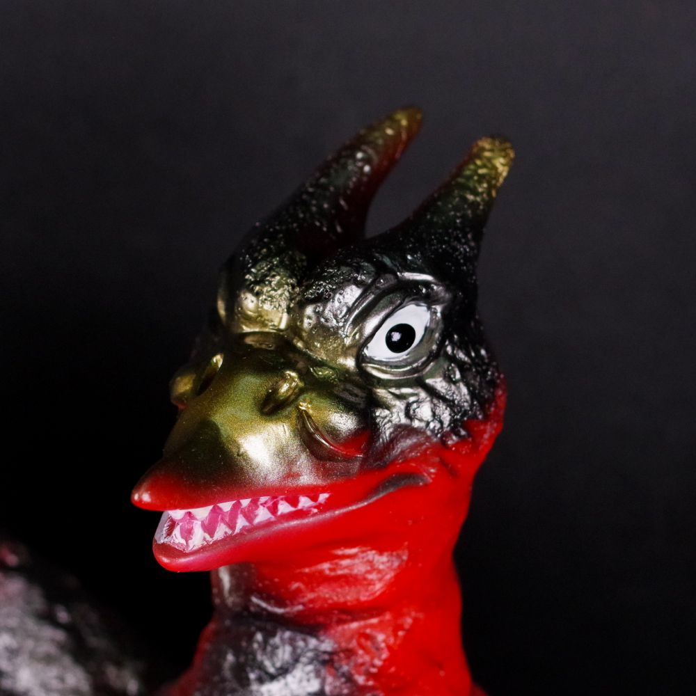 11月17日(金)より受注受付開始】【ブルマァク】ラドン(レッド)が登場