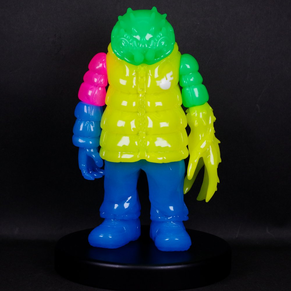 12月4日(月)18時より抽選開始】【GYAROMI】クレイジーカラーアイテムが