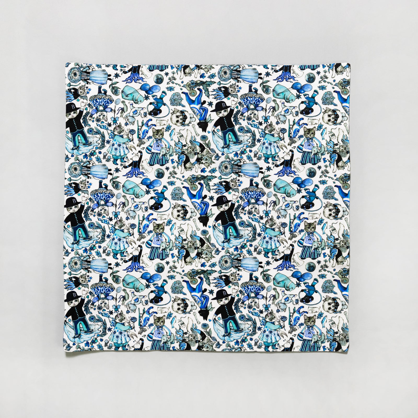 クッションカバー BLUE – ボリス雑貨店