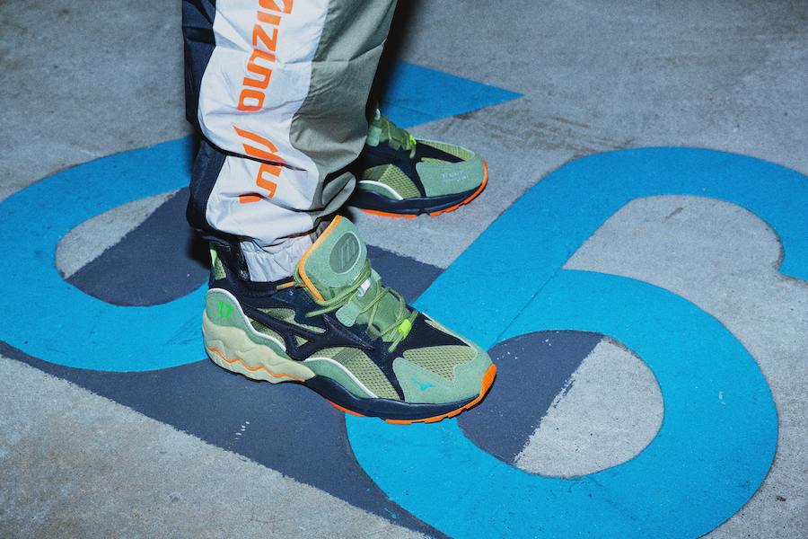 24Karatsなどトリプルコラボによる「WAVE RIDER 1」発売