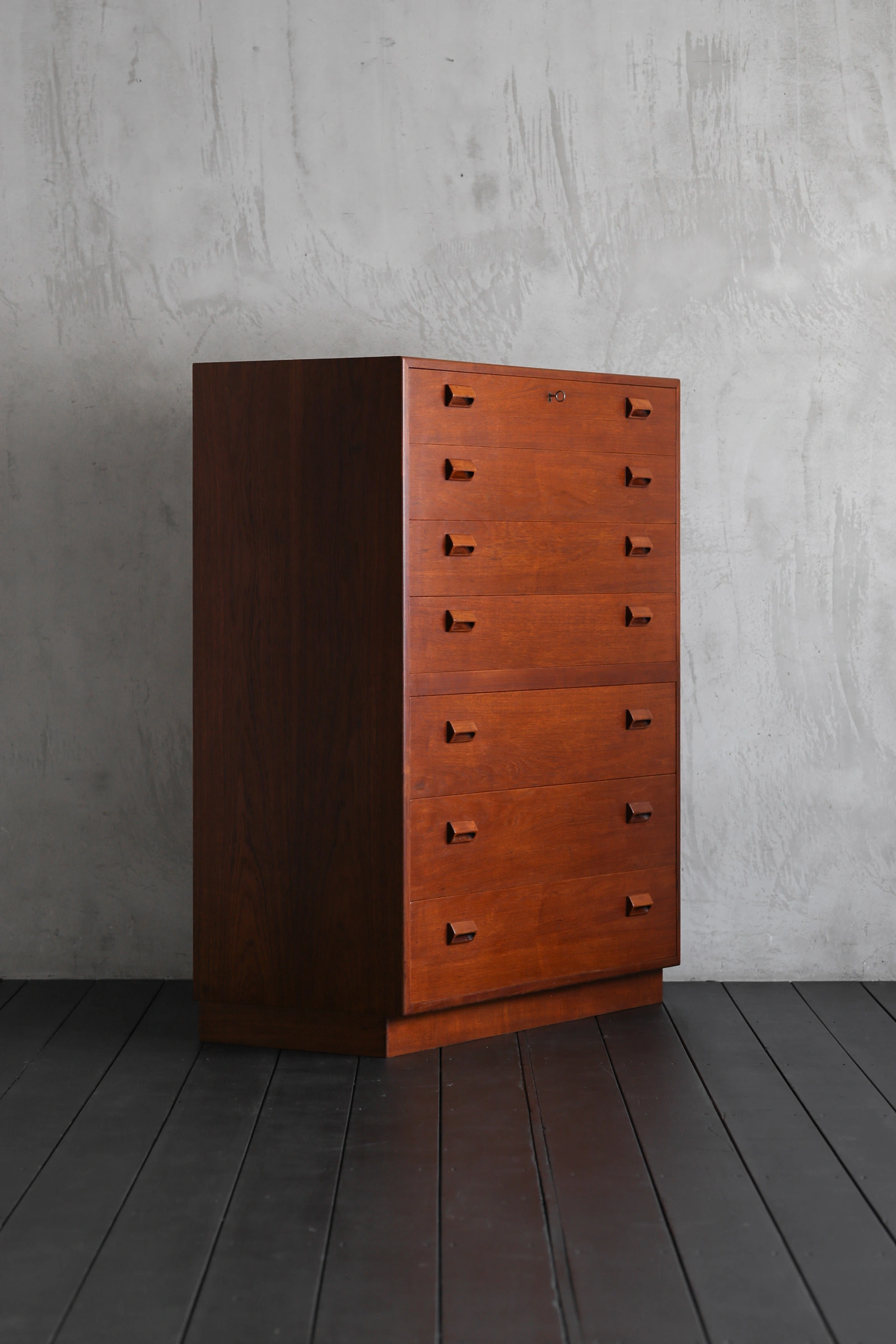 Chest Borge Mogensen - HIKE