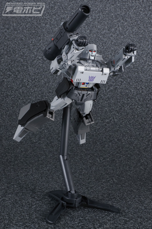 余は宇宙の覇者だ！』多彩なオプションパーツでメガトロンの活躍シーン