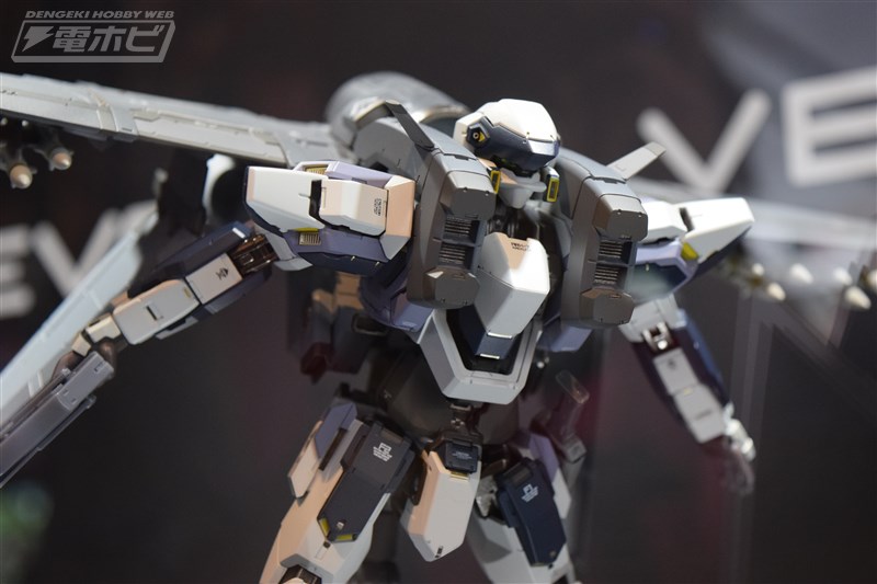 レーバテイン、アーバレスト用緊急展開ブースター OPセットが初展示