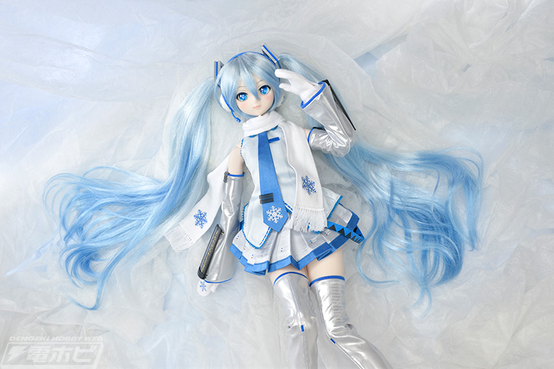 可動性・保持力がアップしてポージングの幅が広がる！雪ミクのドールが