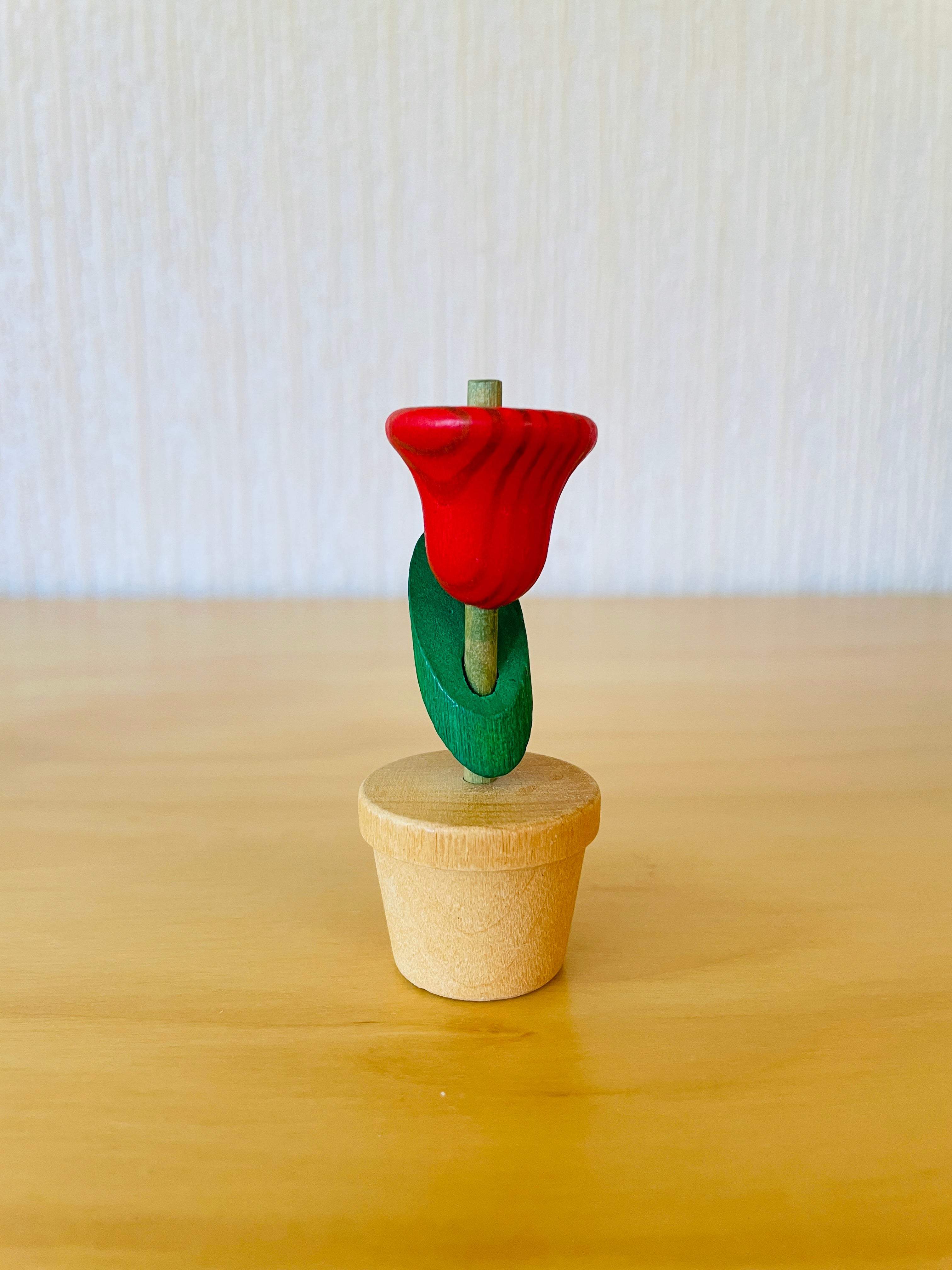 Aarikka/アーリッカ/チューリップのオブジェ/木製/レッド – Wasurenagusa