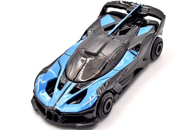BUGATTI BOLIDEのレビュー！サーキット専用、火の玉ハイパーカー