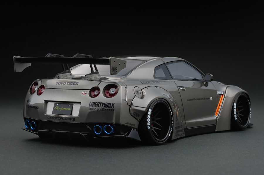 IG0430 1/18 LB WORKS GT-R (R35) Gunmetaric | LINE UP | ignition