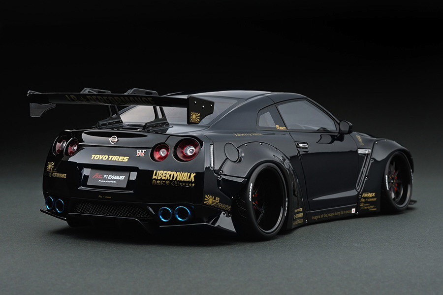 IG0694 1/18 LB-WORKS GT-R (R35) Black | LINE UP | ignition model