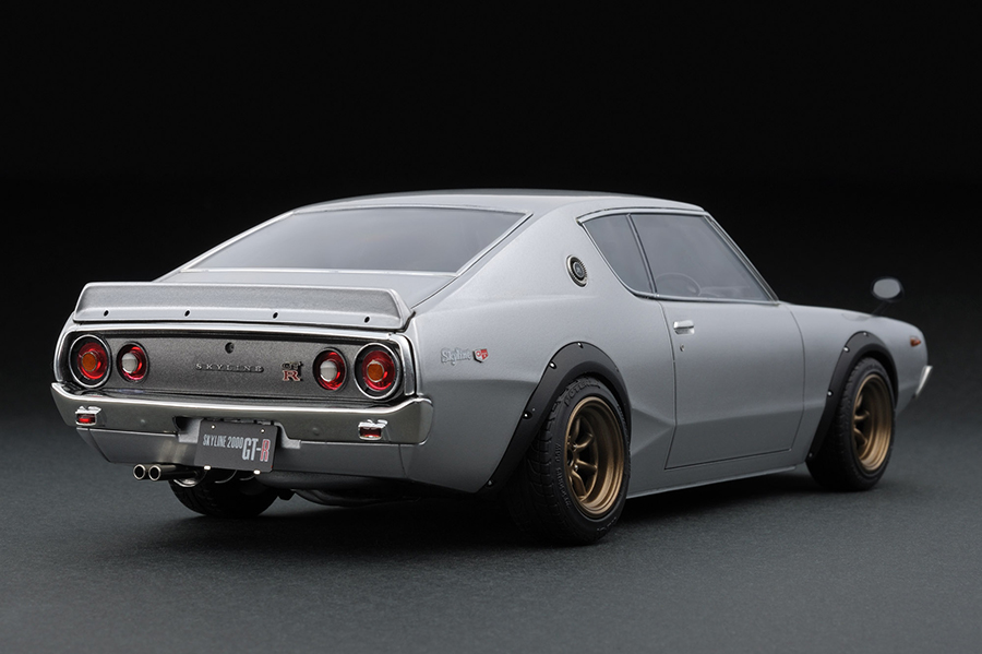 IG0032 1/18 Nissan Skyline 2000 GT-R (KPGC110) Silver | LINE UP