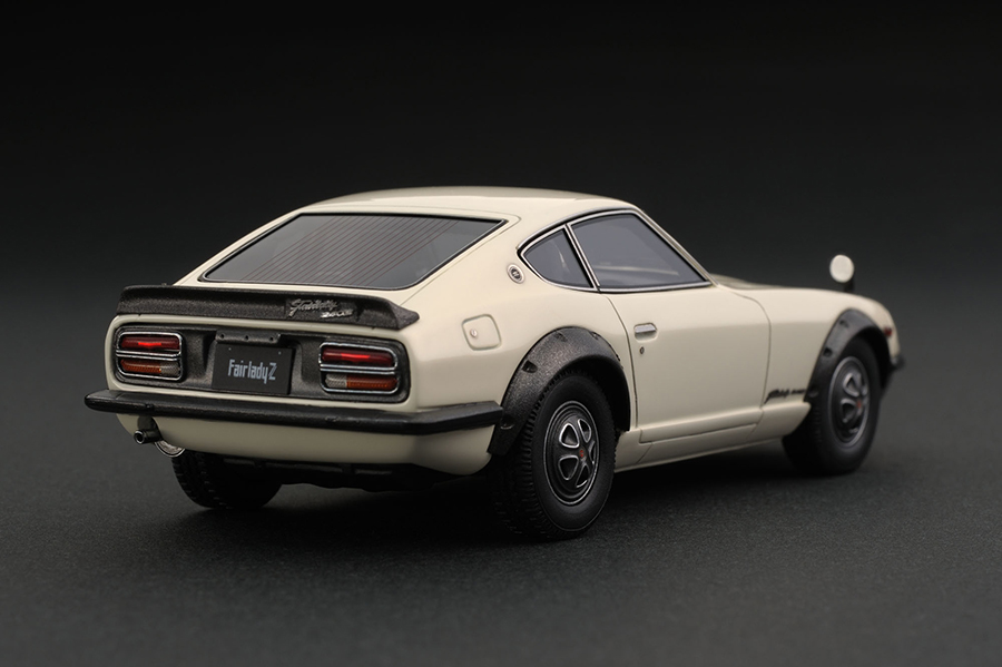 IG0184 1/43 Nissan Fairlady Z-G (HS30) White | LINE UP | ignition