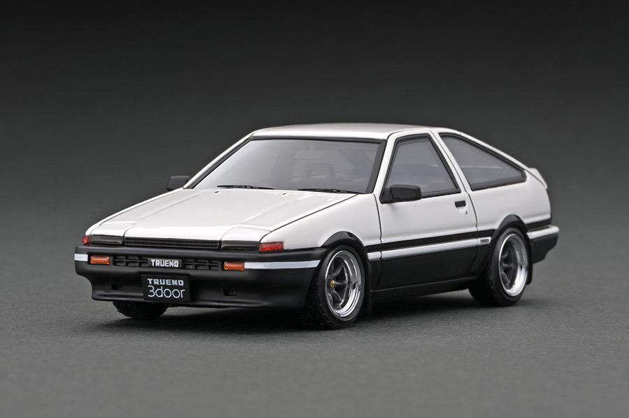 IG2941 1/43 Toyota Sprinter Trueno 3Dr GT Apex (AE86) White/Black