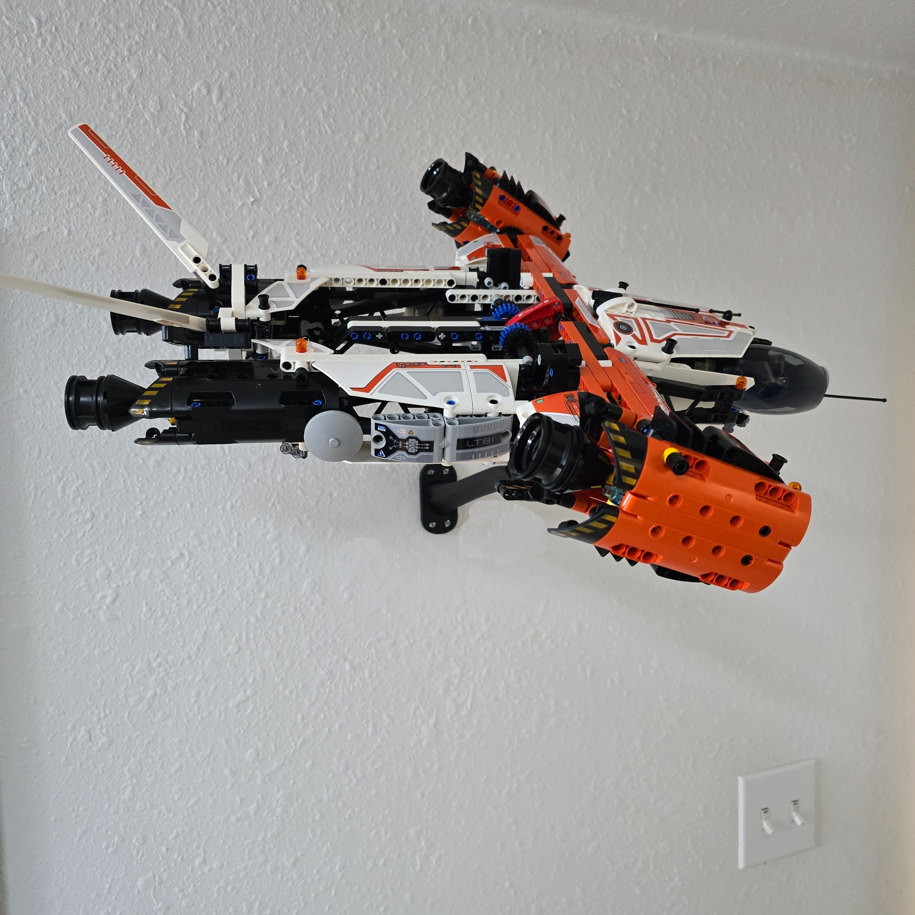 Adjustable Wall Mount for LEGO® VTOL Heavy Cargo Spaceship LT81