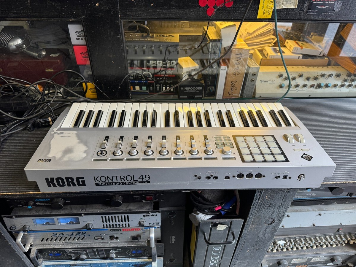 Korg Kontrol 49 2010s - Silver USB /MIDI Controller keyboard