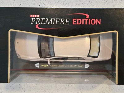 SALE Maisto 1:18 Diecast Cadillac 2002 DeVille DTS Premiere