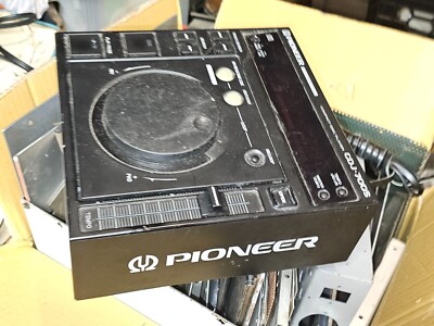 PIONEER CDJ-700S Professional DJ CD Player | eBay