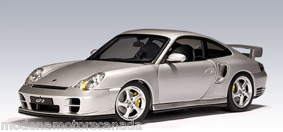 PORSCHE 911 (996) TURBO COUPE GT2 SILVER BY AUTOart 1:18 77841