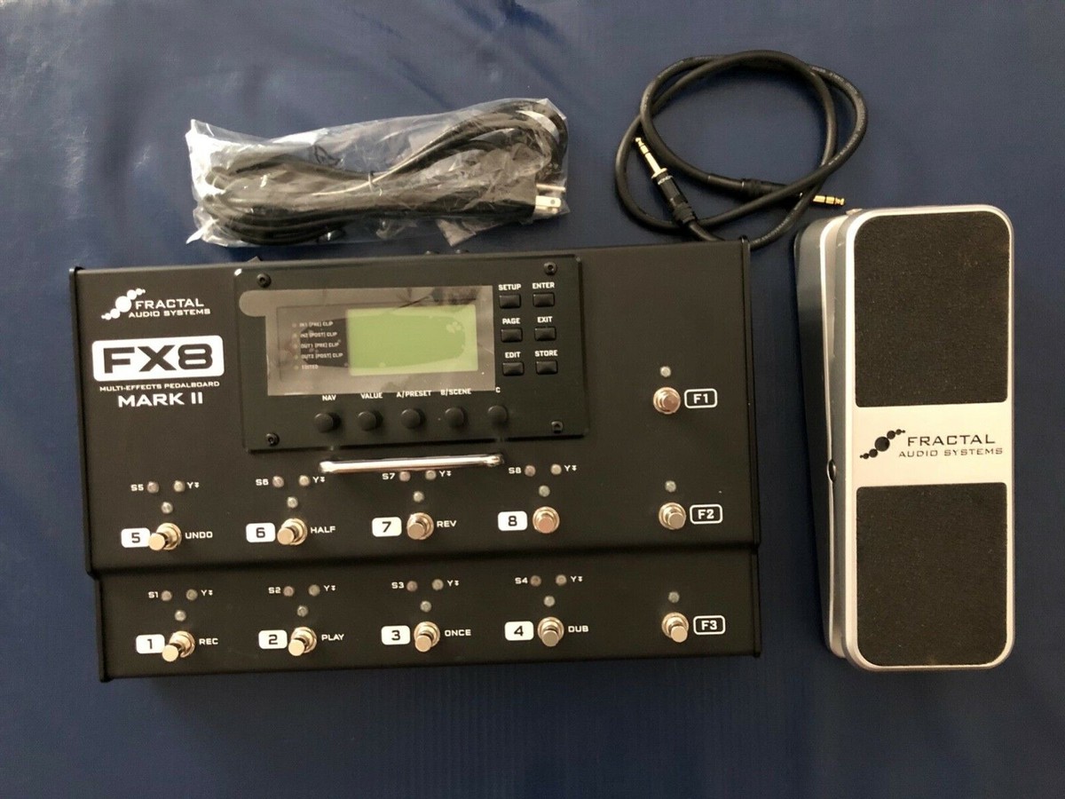 MINT FRACTAL FX8 MARK II Multi-Effects Floorboard + Silver EV-1