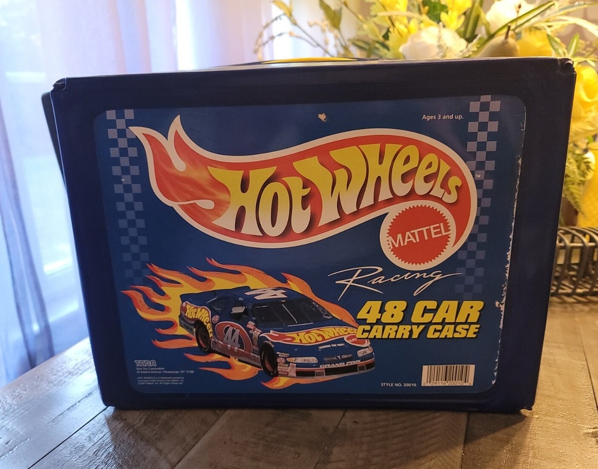 VINTAGE HOT WHEELS 48 CAR CARRY CASE With 48 1990's HOT WHEELS