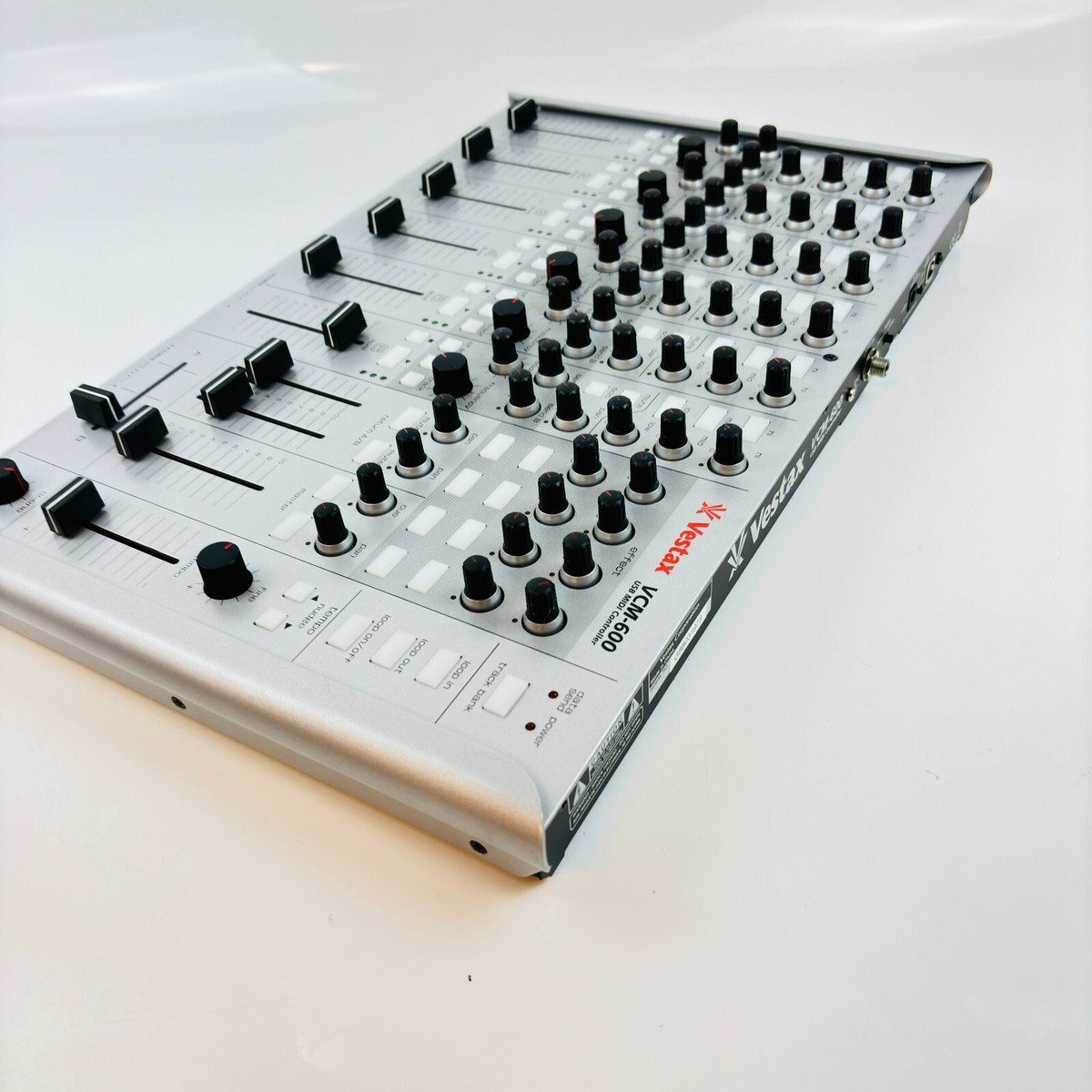 Vestax Midi Controller Vcm 600 Silver Professional Dj Equipment