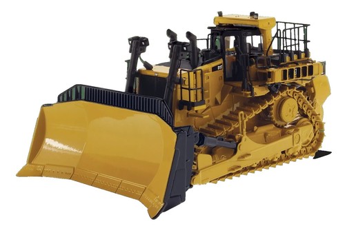 1/50 CAT Caterpillar D8T Track Type Dozer with 8U Blade by Diecast