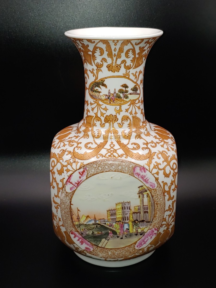 华荣堂粉彩瓷方形花觚Vintage Chinese Huarongtang Famille Rose