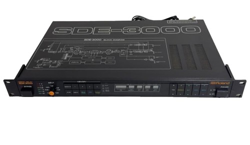 Roland SDE-3000 Digital Delay Effects Rack Unit Digital Delay
