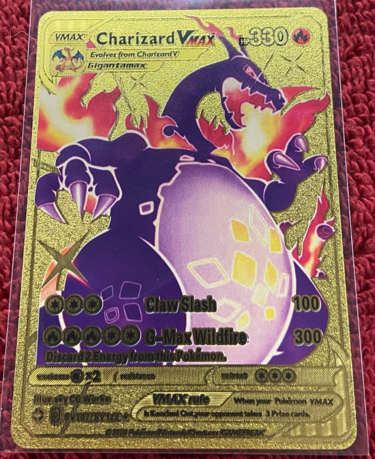 Pokemon Gold Foil Charizard VMax HP330 GMAX Wildfire 300 sv107