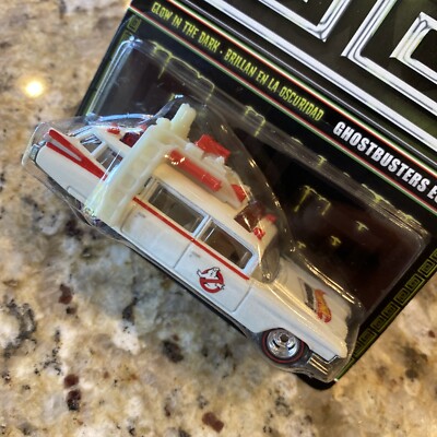 2015 Hot Wheels MEXICO Convention / Convencion Ghostbusters ECTO-1